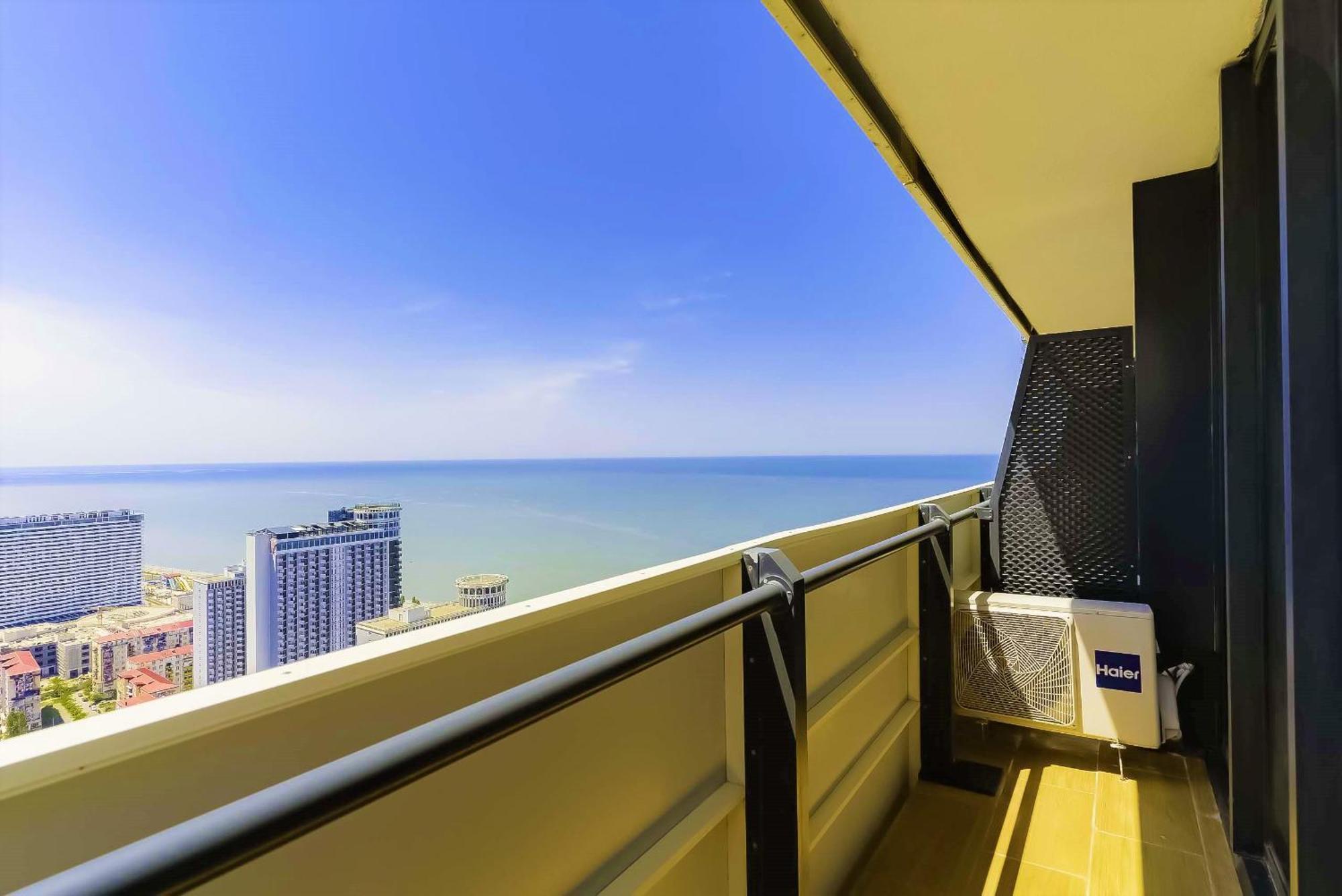 Orbi City Hotel With Sea View Μπατούμι Εξωτερικό φωτογραφία
